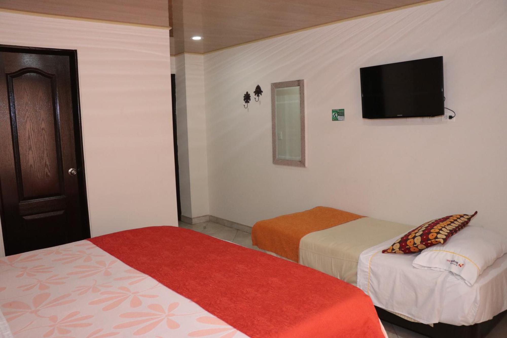Hoteles Bogota Inn El Lago Country Zona Rosa 外观 照片